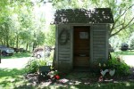 Glende garden, 29&nbsp;outhouse