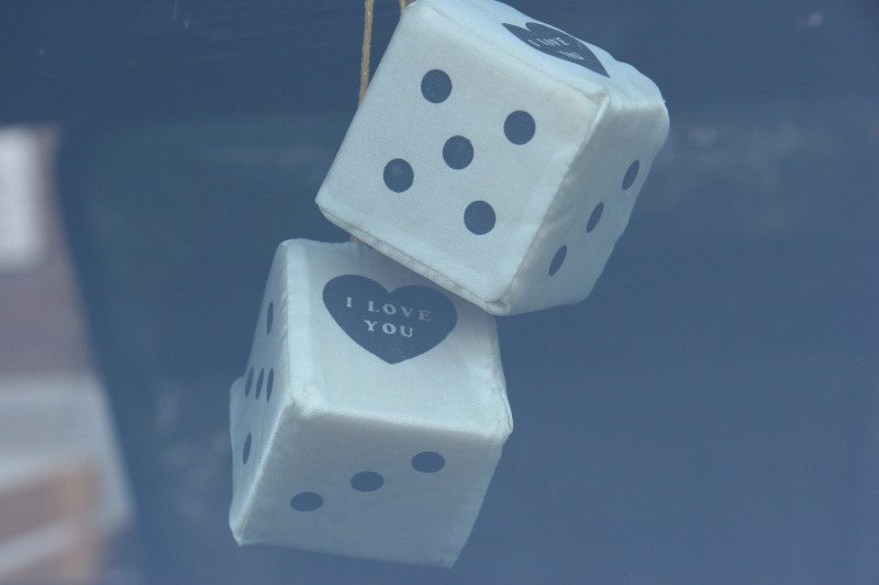 Car Cruise Night, 28 die in window