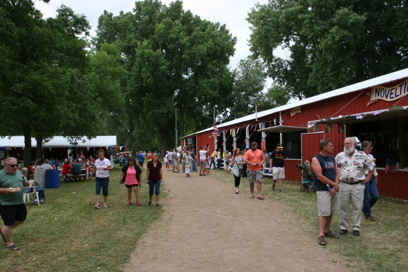 By late afternoon, the crowd began thinning a bit. Festivities began at 9 a.m.