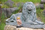 Hot Sam’s, 143 lion and owl&nbsp;sculptures