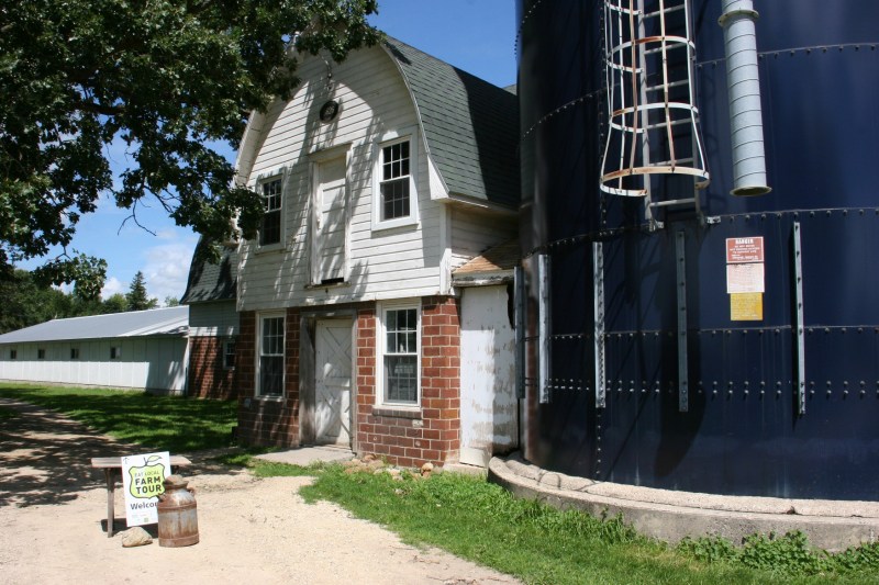 This is a beautiful old barn. I especially like the character of the entry.