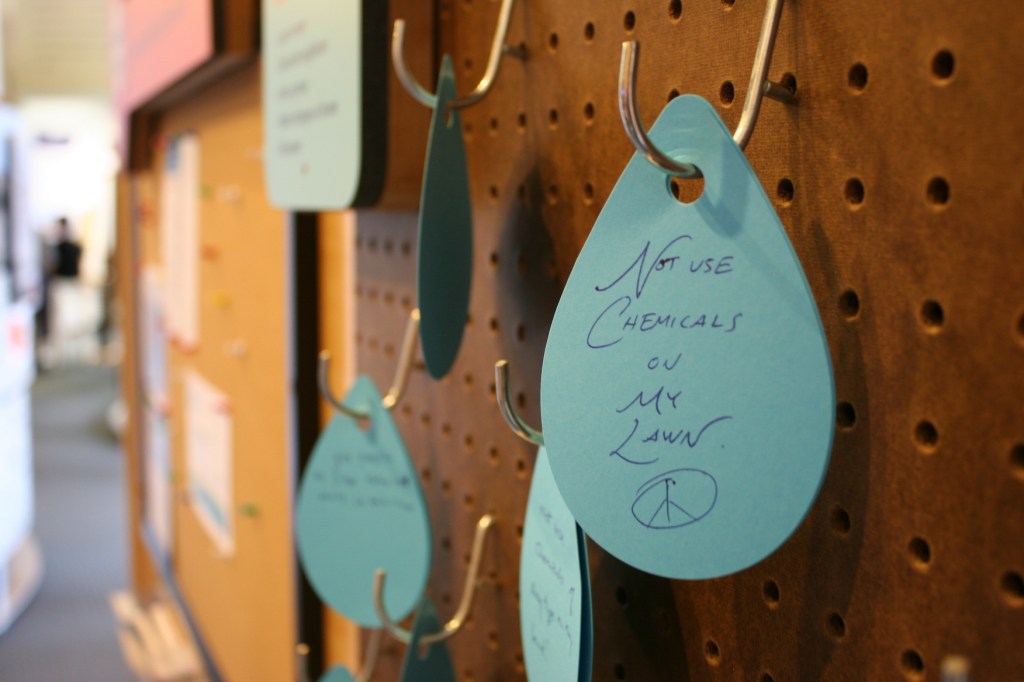 One way a visitor pledges to protect water.