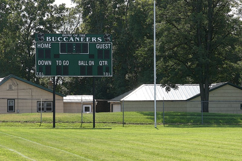 buccaneers-64-scoreboard-at-a-distance