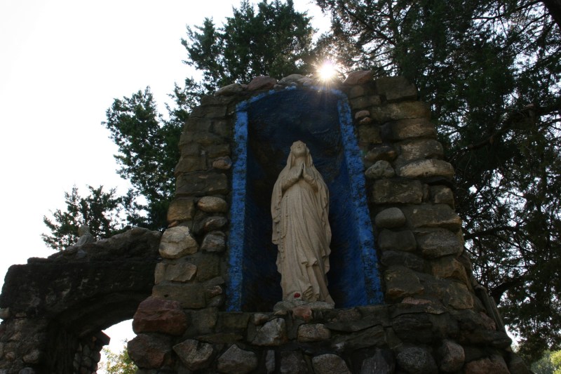 holy-trinity-grotto-44-mary