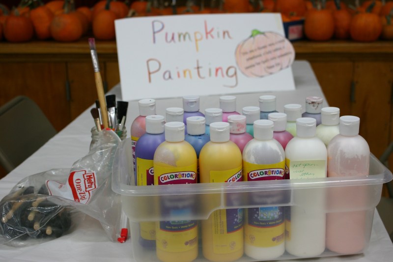 Kids can paint and take home a pumpkin. Yup, that's free, too.