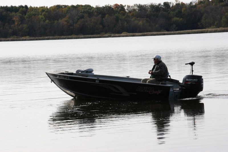 fishing-on-circle-lake-167