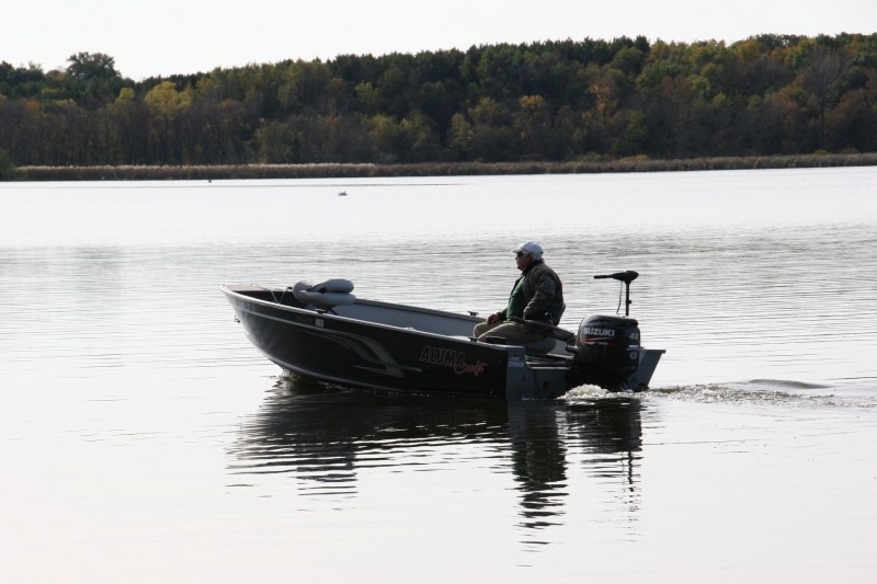 fishing-on-circle-lake-168