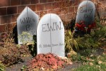 halloween-32-tombstones