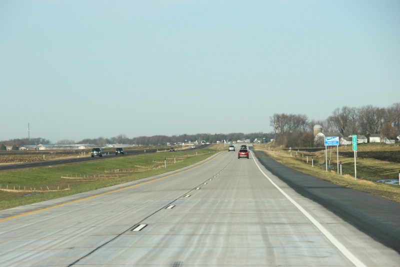 Westbound on the new Highway 14 heading to Nicollet.