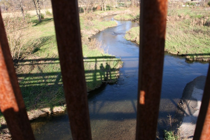 zumbro-river-227-looking-through-bridge-bars-and-shadows