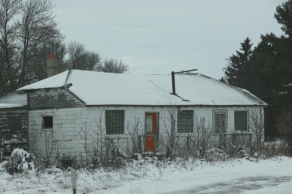 abandoned-building-near-foley-32