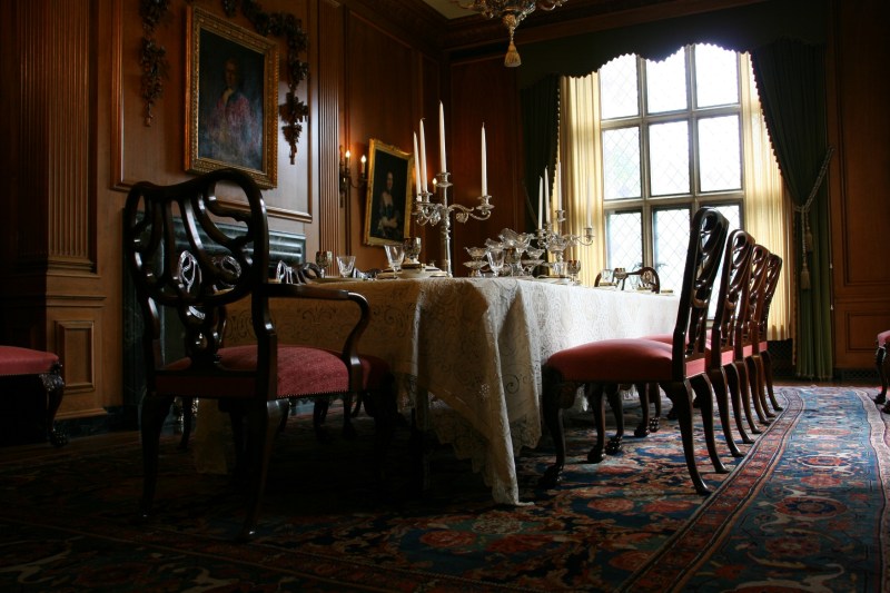 The luxurious dining room.