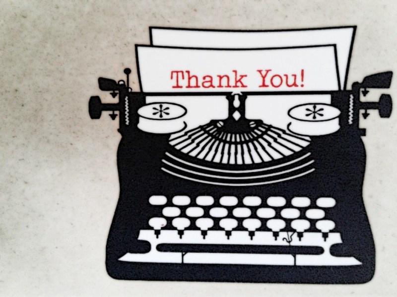 A handwritten thank you card is always a good way to show your appreciation for someone. 