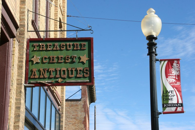 Numerous shops are located downtown.