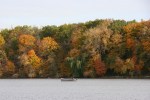 Autumn se Minnesota, #10 angler & trees on Kelly&nbsp;Lake