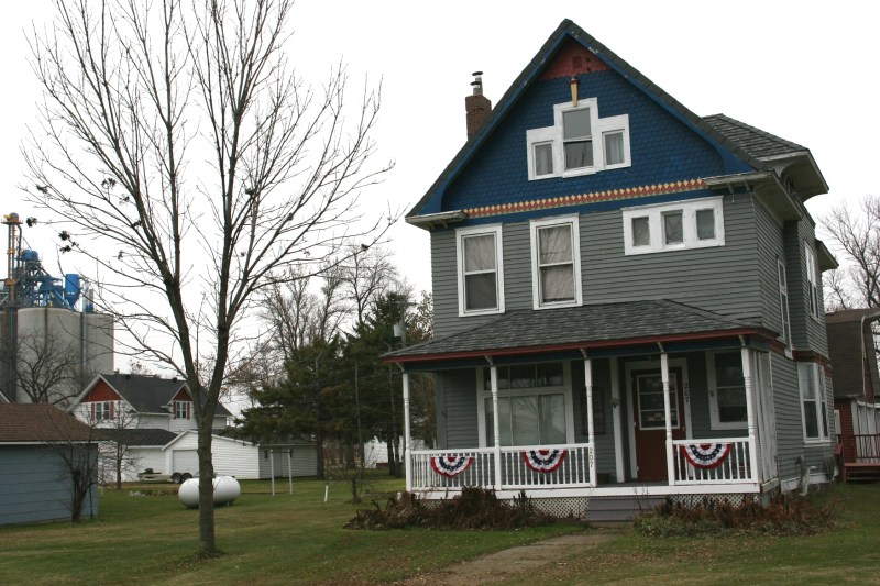 From Ulen Ole & Lena would feel right at home in this Minnesota town